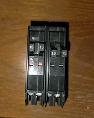 2 SQUARE D QO1515 TANDEM 15 AMP BREAKER (no hook) NEW