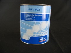 SKF LGAF 3E/0.5 Anti-fretting Agent 17.6 oz, Germany