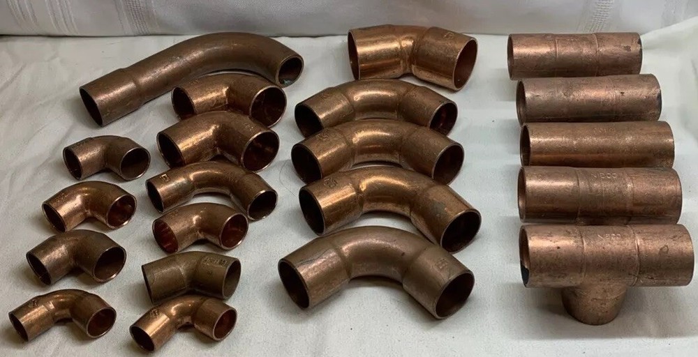21 COPPER PIPE FITTINGS ELBOWS TEES Solder Sweat Various Sizes COPPER PLUMBING