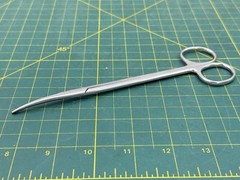 V. Mueller SU1945 Metzenbaum Dissecting Scissors – 7” Curved – German Stainless