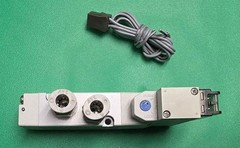 1PCS New AirTAC 5V11006B200 5V110-06 DC24V 0.15~0.8 MPa Solenoid Valve