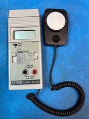 Extech Model 401025 Light Meter Used Excellent With Case(E784)