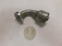 Parker Hose Adapter 3/4" Hose x 3/4" SAE Code 62 Flange Head 90º L16N7