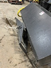 72″ skid steer sweeper MS Attachments NEW