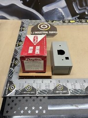 NEW! DAYTON 5X271 Nema-1 Box for Manual Starter_MULTIPLE IN STOCK_FAST SHIPPING!