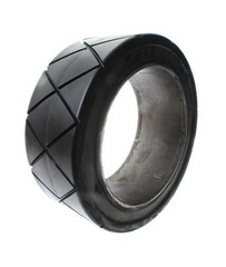 TENNANT TIRE – 16.25X6X11.25 TRACTION CONTOUR P9 XGROOVE