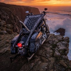 THIGHBRUSH® – LA NOCHE – Water Repellent Motorcycle Cover and Sunshade