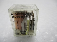 INDUSTRIAL SPARE R10-E1Z2-V185 RELAY 12VDC LOT OF 6 UNMP