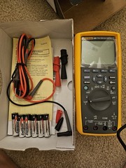 Fluke 289 True RMS Logging Digital Multimeter With USB IR Rev II Cable And Leads