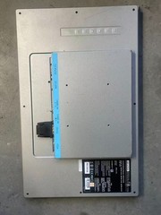 Advantech FPM-7181W-P3AE 18.5″ Industrial Touch Monitor 24VDC Cracked
