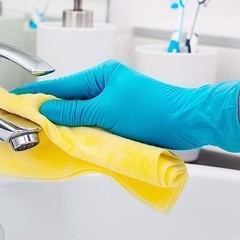 Basic Medical Blue Nitrile Exam Gloves – Latex-Free & Powder-Free – Case of 1…