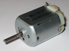 UC-280P 12VDC Electric Motor – Knurled Shaft – Filter Capacitor – Car DC Motor