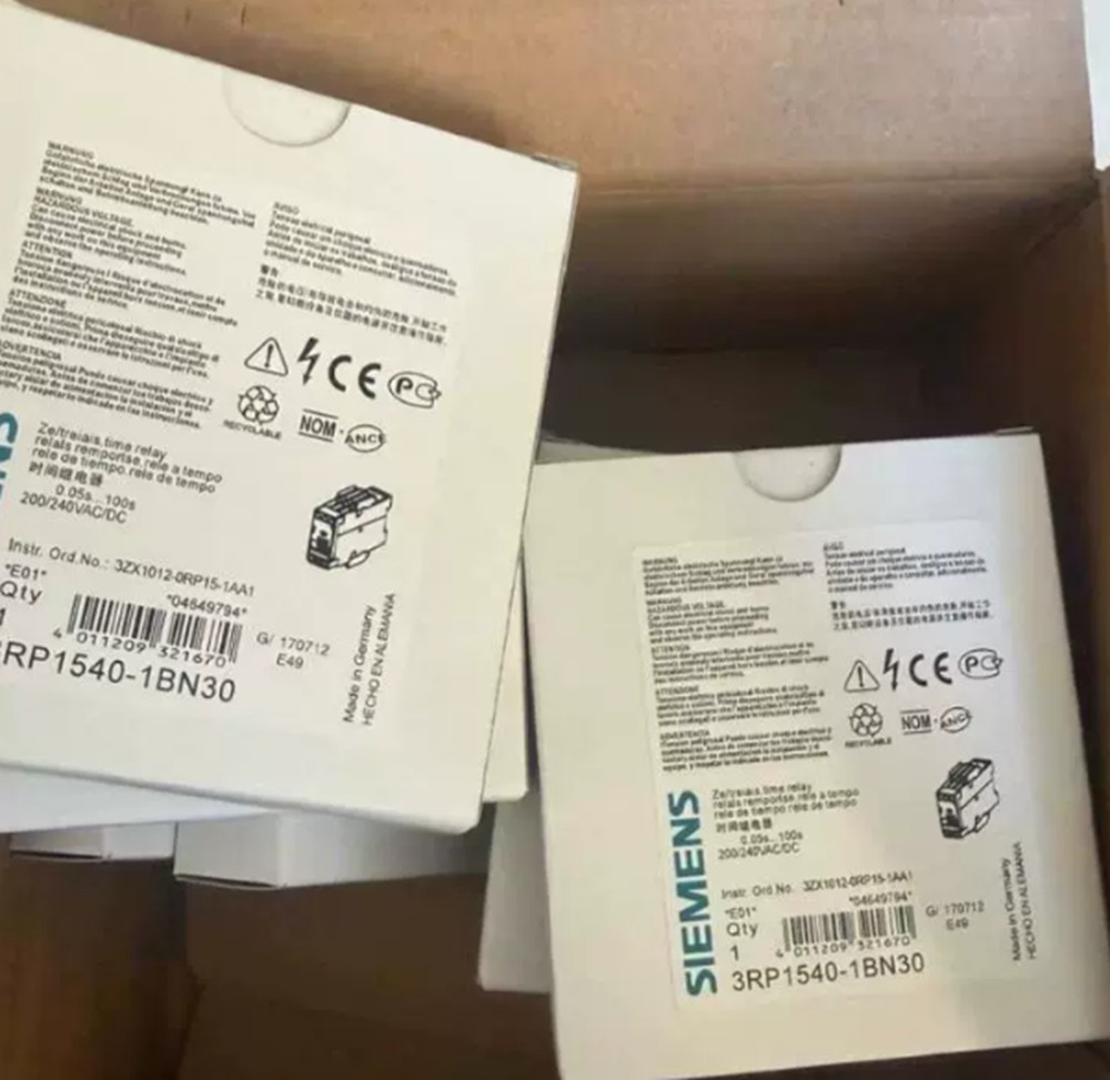 1PC New In Box SIEMENS 3RP1540-1BN30 Timer Relay
