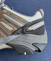 KEEN Flint Low Women’s Size 8 Wide Steel Toe Work Shoes Brown Leather NEW OP BOX