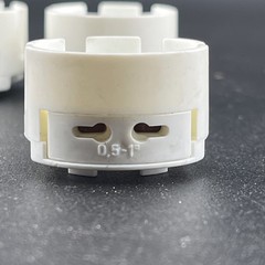 BJB T110 26.420 G13 Fluorescent Socket (LOT OF 4)