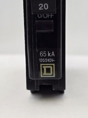 Square D Bolt On QHB120 Circuit Breaker QOB120 65KA 20A 1P 120/240V