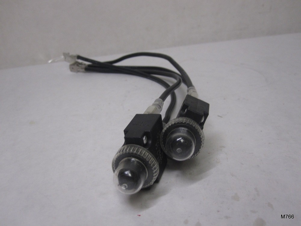 2 Qty ST-1 5A Push Button Boat Circuit Breaker | 125 / 250 VAC | 32 VDC