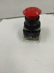 Allen Bradley 800T -FX D4 SER N Red Push-pull Button (20CB3