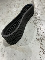 New Bobcat T770 450x86x55 Multi-Bar Pattern Rubber Track Blemish Cheap Price