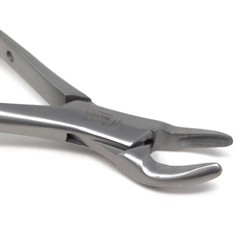 German Dental Upper Universal Tooth Extracting Forceps #150 With Serrated Jaws