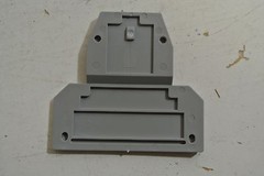 LOT OF 8 Phoenix Contact Terminal Block End Barrier Cat: D-UKK 3/5