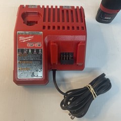 MILWAUKEE TOOLS 3404-20 Hammer Drill/Driver W/1.5 Ah Battery & Charger – Used