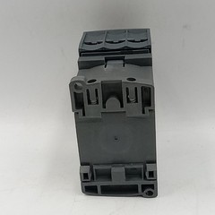 SCHNEIDER IEC Magnetic Contactor LC1D32 Non-Reversing, 3 Poles, 32 A, 220V ..160