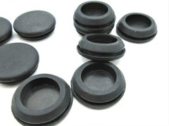 9/16″ Hole Solid Rubber Panel Plug for 1/8″ Panels – Electrical Enclosures
