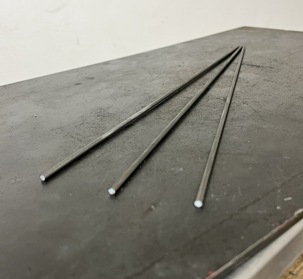 12L14 Steel Bar Stock 5/32 in (.156) Round x 12″ (3 Bar Lot)