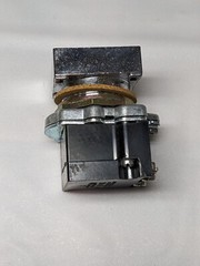 CUTLER HAMMER E30 BA 120V Compact Push Button Indicating Pilot Light E30BA