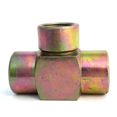 5605-08-08-08 | Brennan Hydraulic Tee ½” Female Pipe Adapter