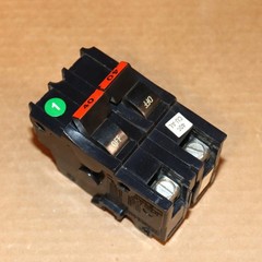 Nice FPE Federal Pacific Thick NA240 2 Pole 40 Amp You Get This Breaker GN#01