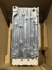 YASKAWA CIMR-VUBA0002FAA AC DRIVE REV C OUTPUT 0-240VAC 1.9/1.6A 0-400HZ INPUT