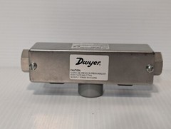 Dwyer 629C-02-CH-P2-E5-S1 Differential Pressure Transmitter, 0-10 PSI, 35 VDC