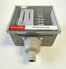 Honeywell L91B1050 Pressuretrol Controller 5-150 PSI Modulating