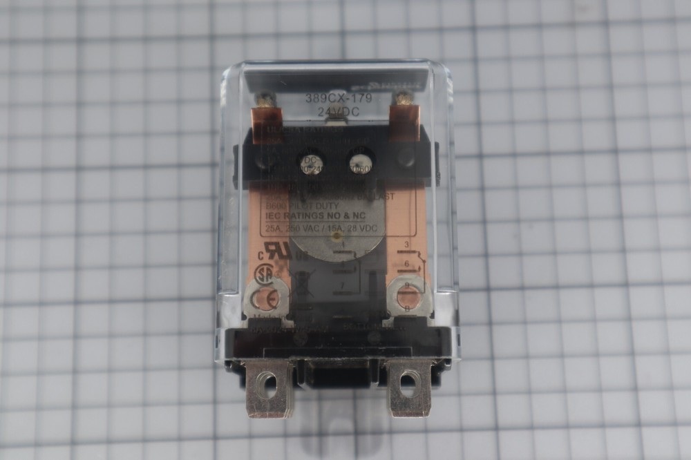 *Single* Schneider Electric Magnecraft 389CX-179 Power Relay DPDT 24VDC