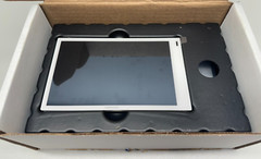 Crestron TSS-770-T-W-S 7″ Room Scheduling Touchscreen (White)
