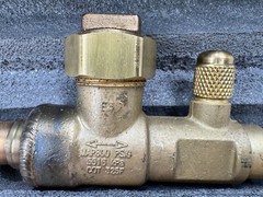 Diamondback BV-BB Series BV38BBSI Ball Valve 3/8″ OD with Insulation Sleeve