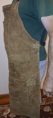 ARCPRO Split Leather Welding Apron with 6 Pockets Adjustable 23.5″W x 35″L-NEW