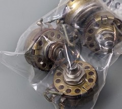 (4) Allen-Bradley Type J Potentiometers 2.5K OHMS KS-13790-L42