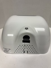 XLERATOR eco XL-BW-ECO High Speed Commercial Hand Dryer White *USED*