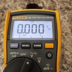 FLUKE 116 True RMS HVAC Digital Multimeter With Leads No Case