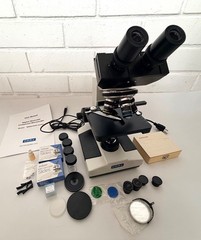 OMAX MD827S30-A191-SC100 Digital Binocular Biological Microscope