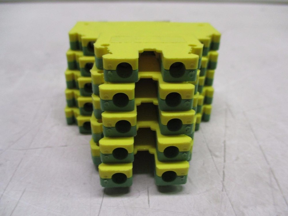 Phoenix Contact UKK5-PE Terminal Block