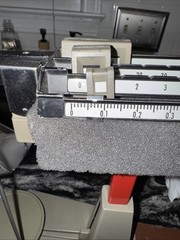 VINTAGE OHAUS CENT-O-GRAM FOUR BEAM BALANCE SCALE 311G