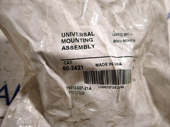 New Allen Bradley 60-2421 42GRU Universal Mounting Assembly