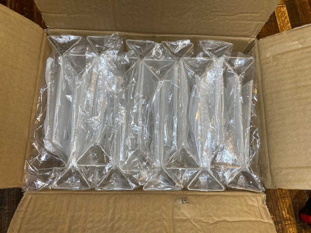 20 -Acrylic Signs Holder 2 Sided Display Clear, Table Tent 4” W X 6” H
