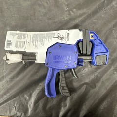 IRWIN QUICK-GRIP One-Handed Bar Clamp, Heavy-Duty, 6″, 1964711