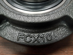 IPTCI UCFC X10-31 SERIES 4 BOLT PILOTED FLANGE BEARING 1 15/16
