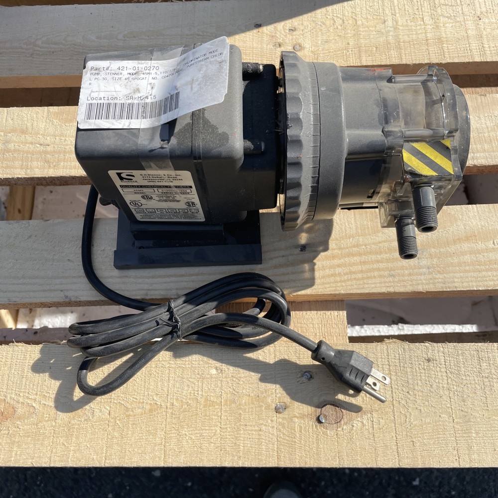 Stenner 45M5 Quality Chemical Feeders 25 PSI 120 Volts 1.7amps 1.72 bar
